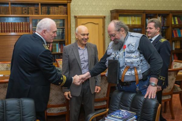Визит в Горный университет неоднократных победителей интеллектуальных игр Анатолия Вассермана и Нурали Латыпова