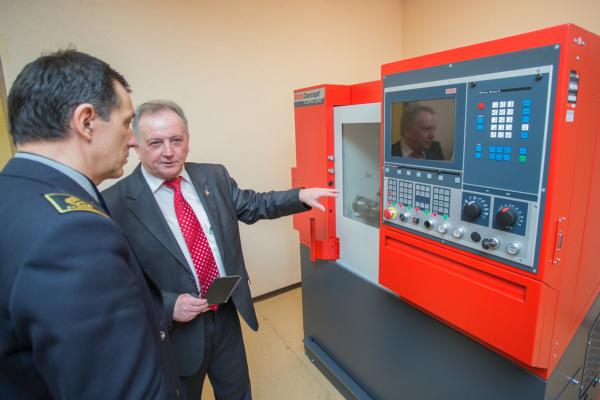 Визит ректора Донецкого национального технического университета Александра Аноприенко