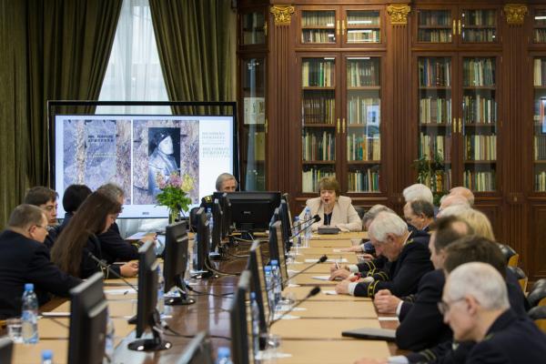 Презентация книги директора музея-заповедника "Петергоф" Елены Кальницкой, посвященной ее отцу - выдающемуся профессору Горного института