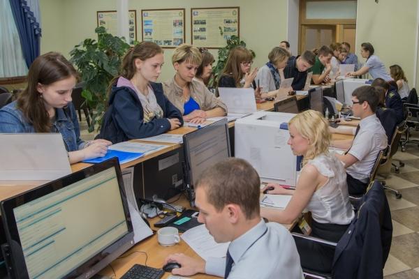 Работа приемной комиссии