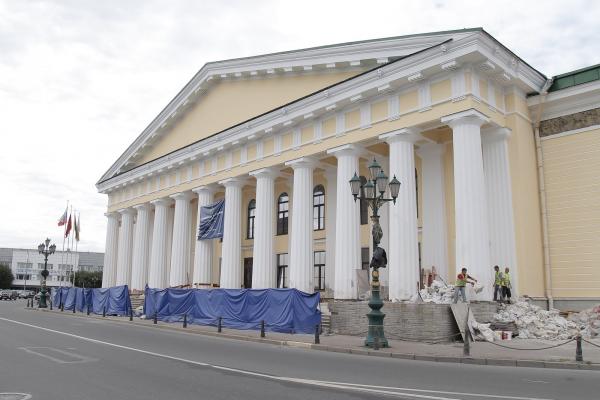 Реконструкция портика фасада Горного университета