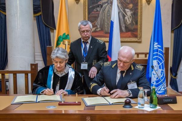 14 декабря. Подписание Меморандума о сотрудничестве между ЮНЕСКО и Горным университетом в рамках IV заседания Научно-консультативного совета при Генеральном секретаре ООН